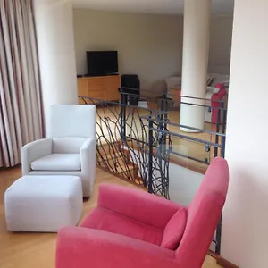 Molesworthcourt Apartamento